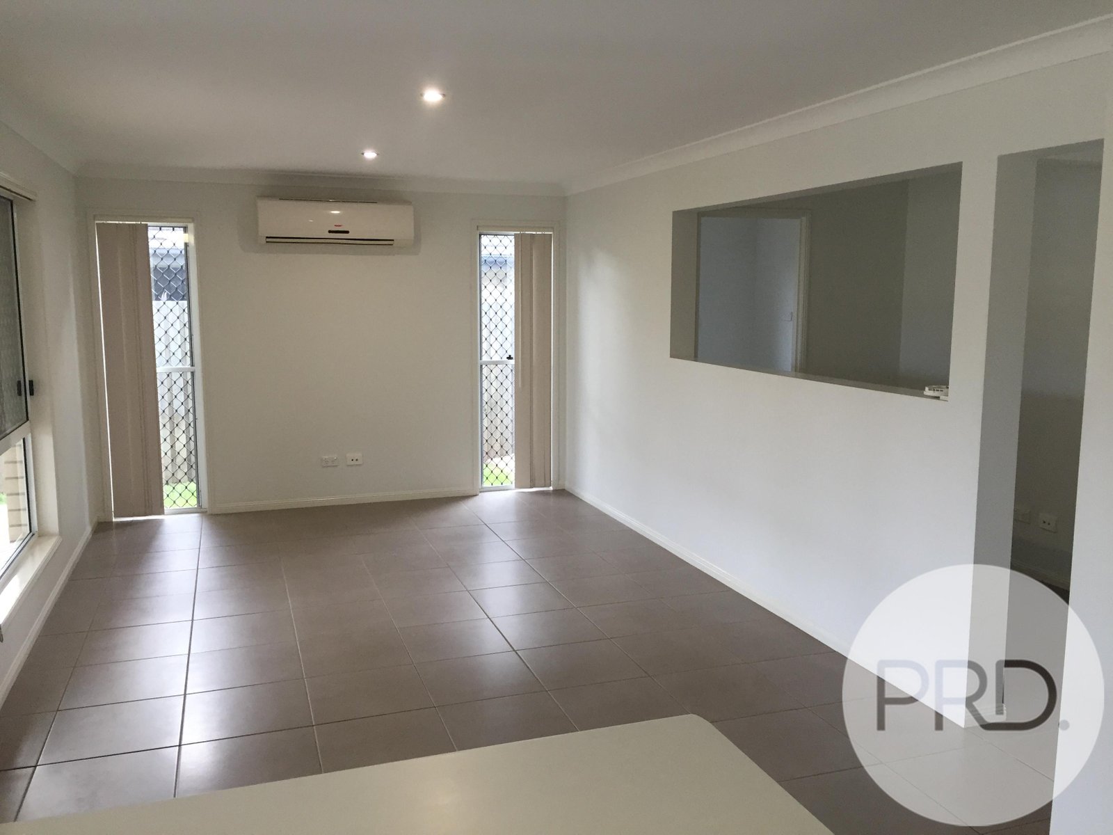 2 Carbis Street NUDGEE 2