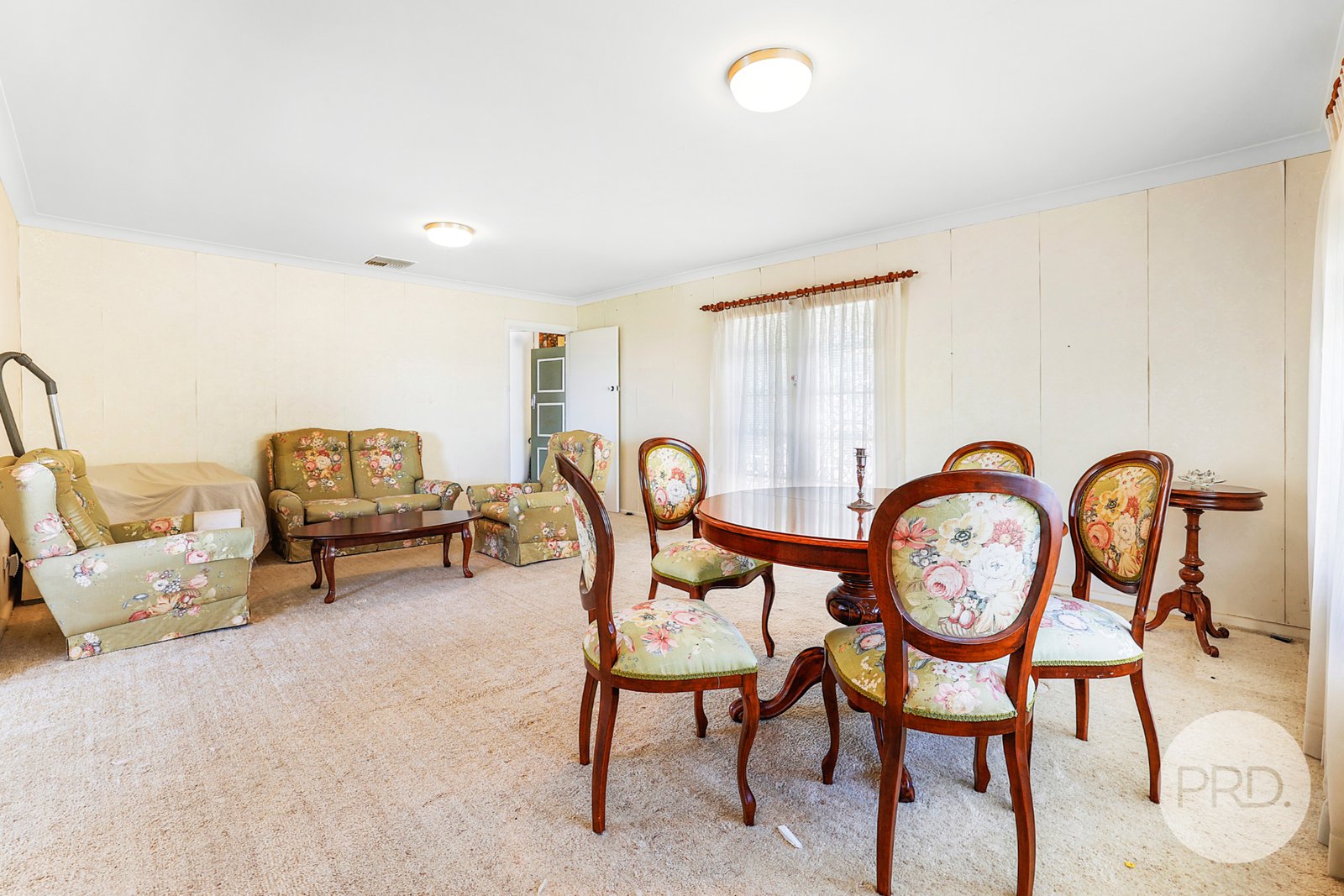 2 Carinya Street TAMWORTH 7