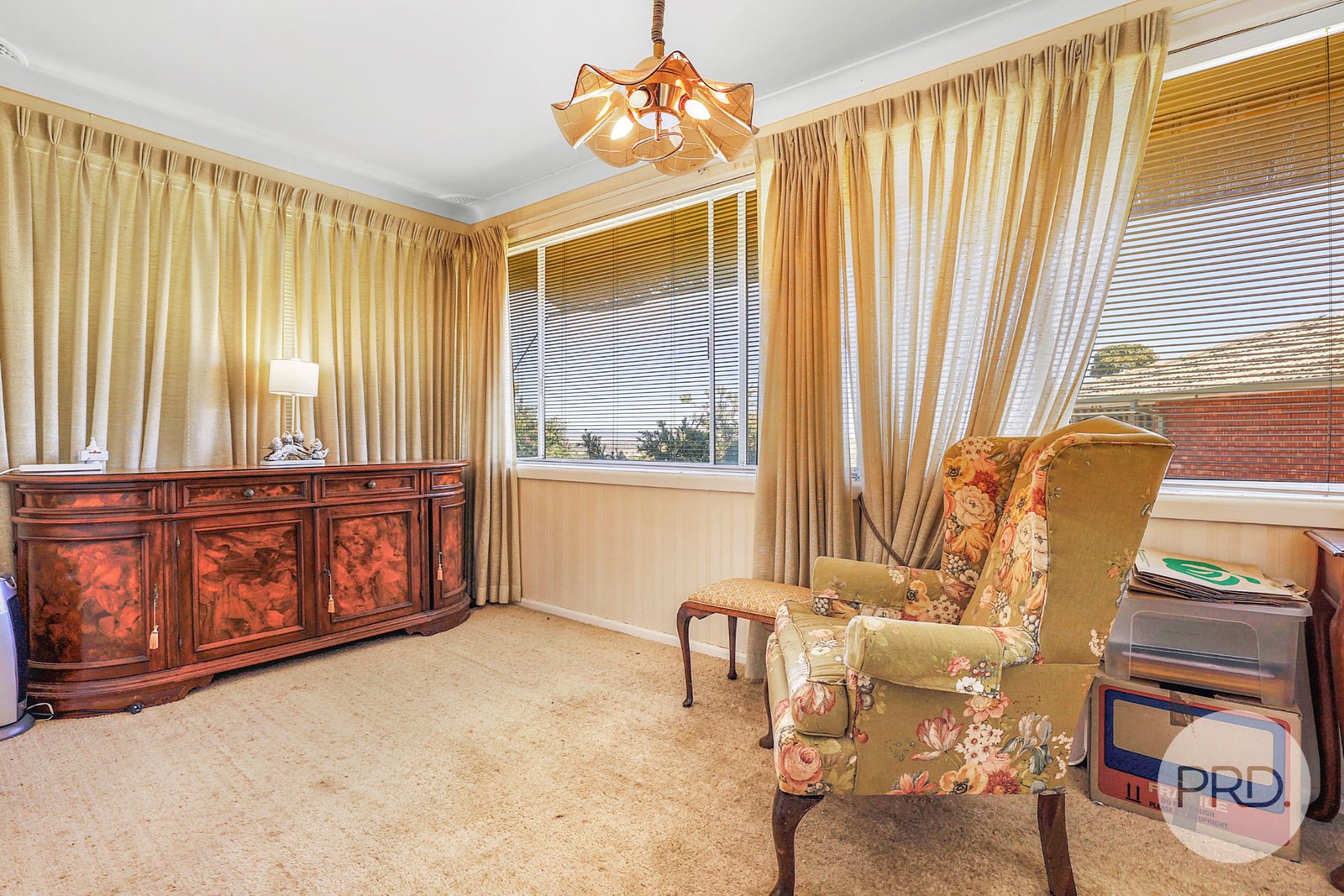 2 Carinya Street TAMWORTH 10
