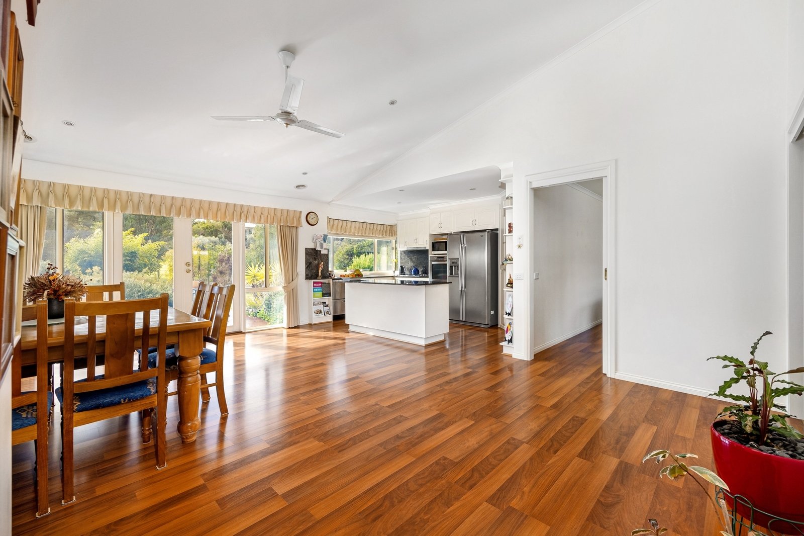 Real Estate and Property in 2 Carly Place, Tootgarook, VIC