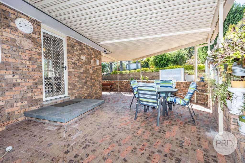 2 Castaway Close BOAT HARBOUR 8