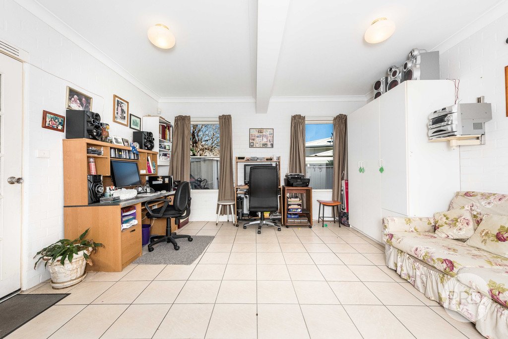 2 Castaway Close BOAT HARBOUR 13