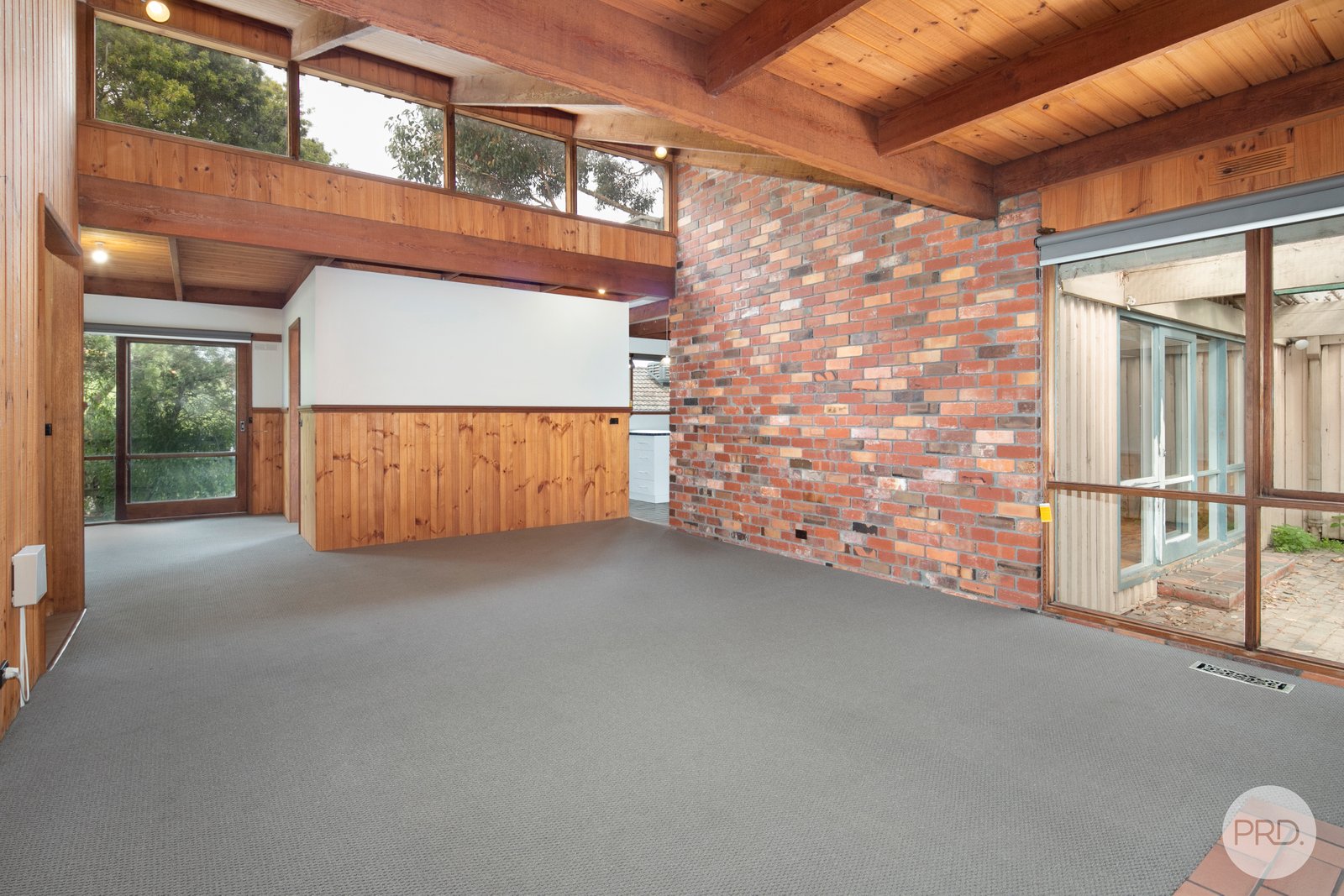2 Cathcart Street BUNINYONG 4