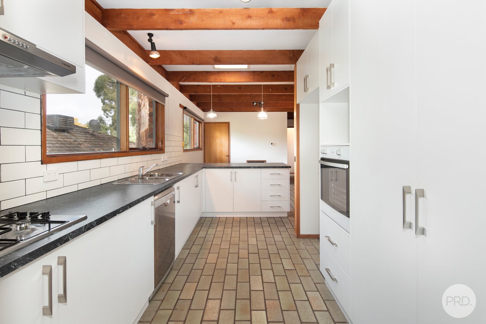 2 Cathcart Street BUNINYONG 7