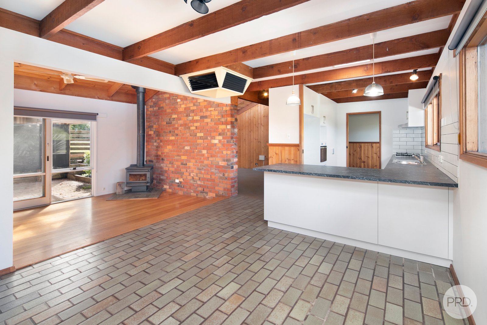 2 Cathcart Street BUNINYONG 9