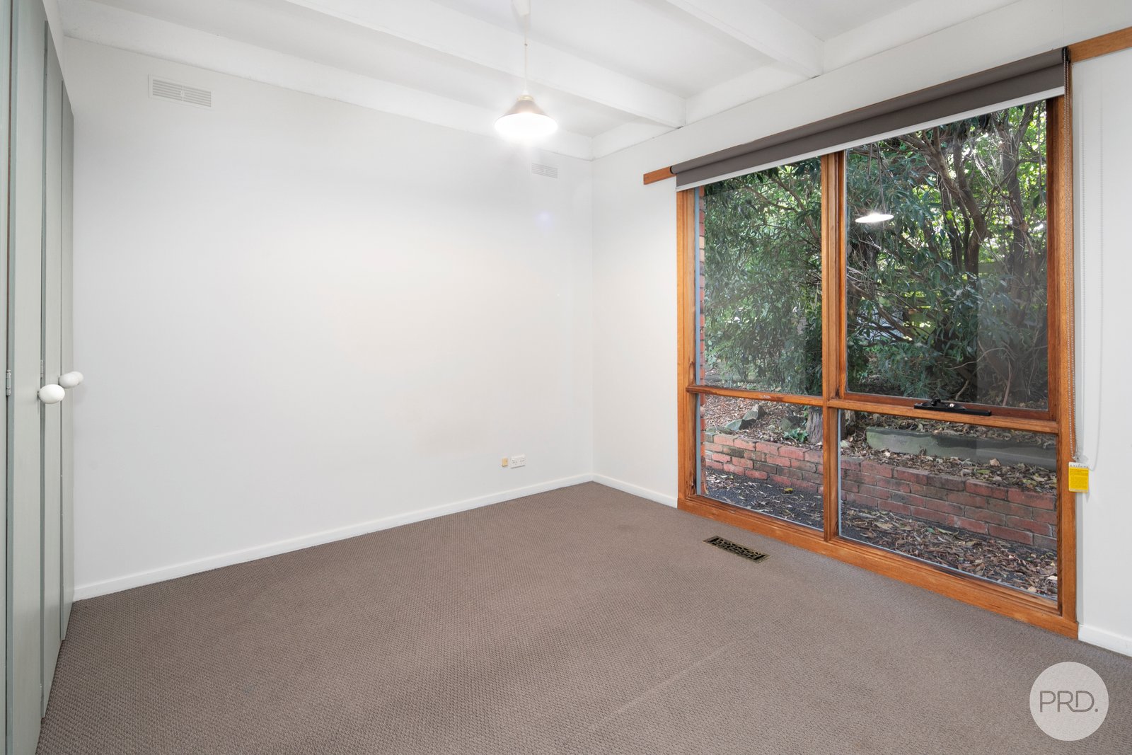2 Cathcart Street BUNINYONG 12