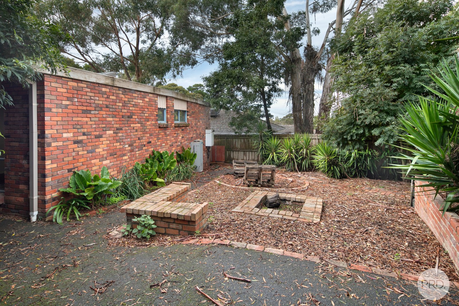 2 Cathcart Street BUNINYONG 16