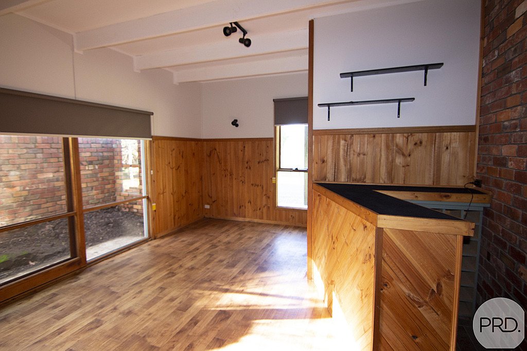 2 Cathcart Street BUNINYONG 7