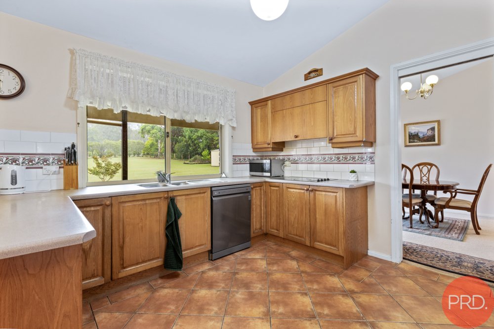 2 Cedarwood Close BOLWARRA HEIGHTS 5