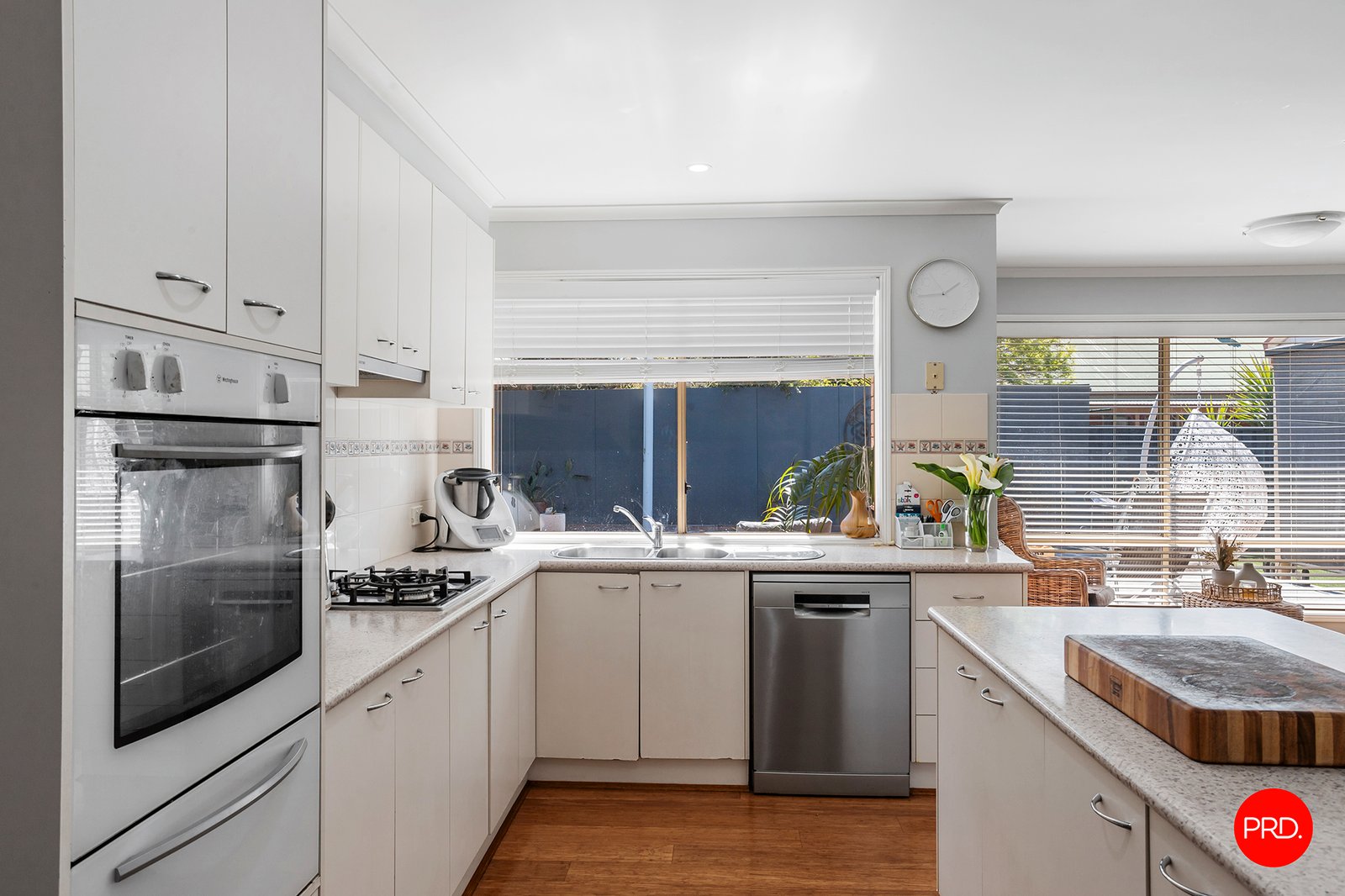 2 Centaur Close STRATHFIELDSAYE 8