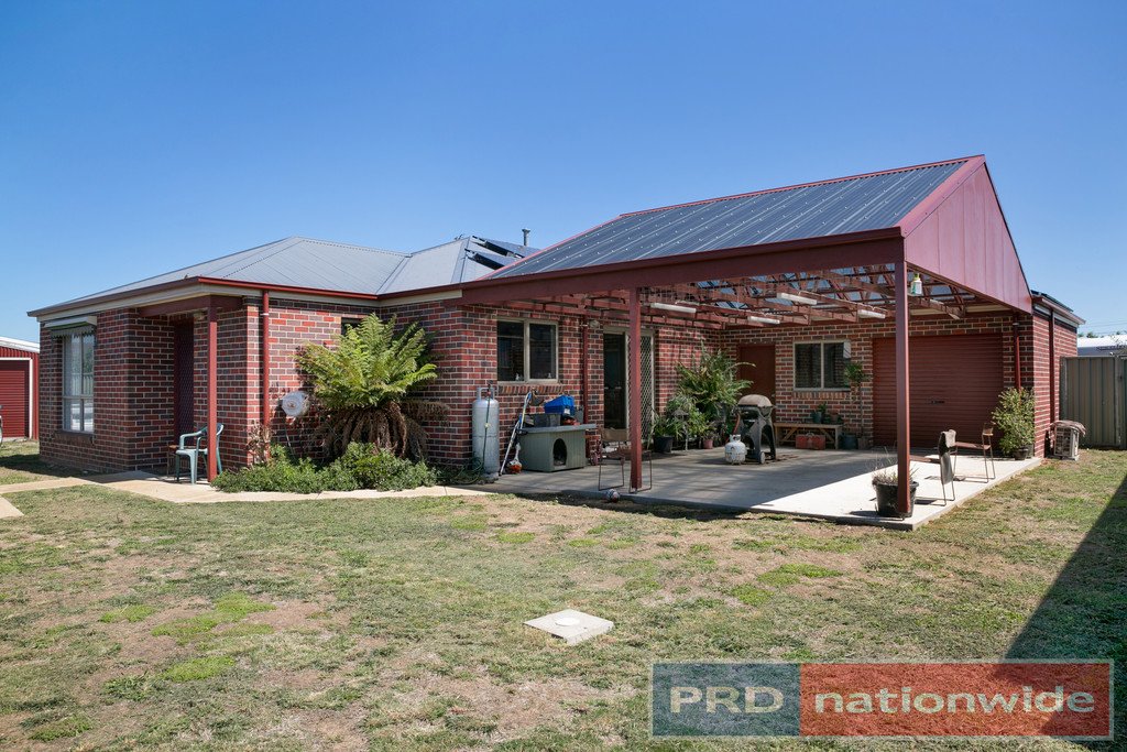 2 Champion Close SEBASTOPOL 15