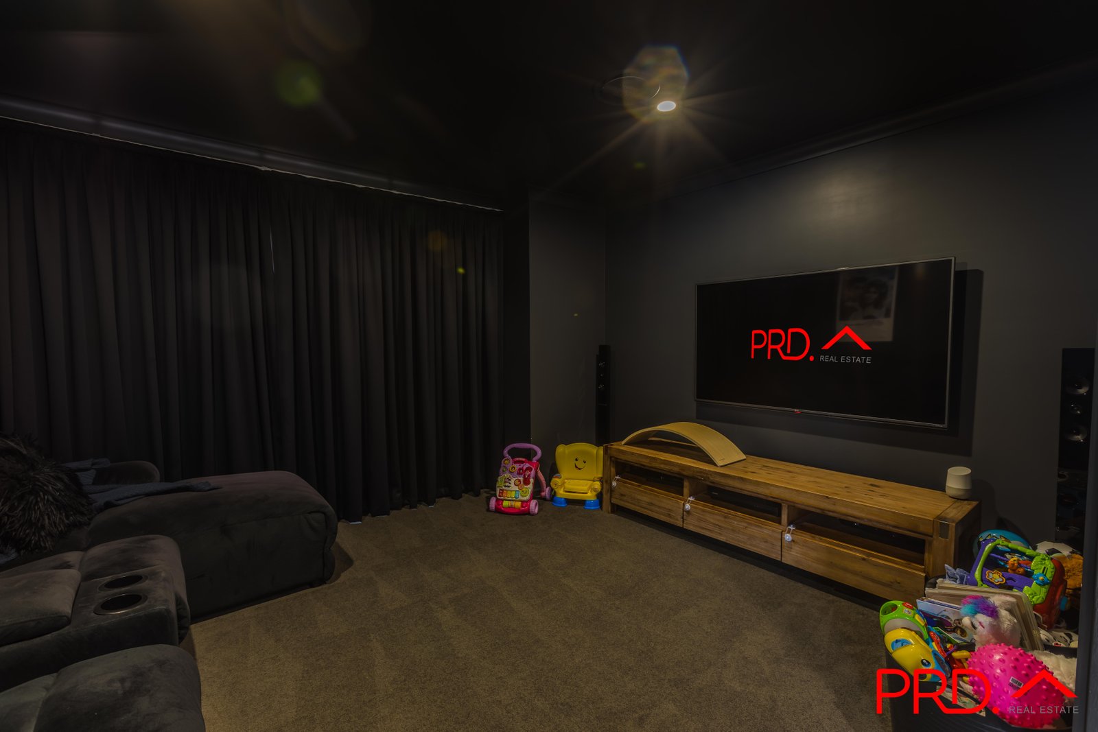 2 Chardonnay Drive TAMWORTH 21