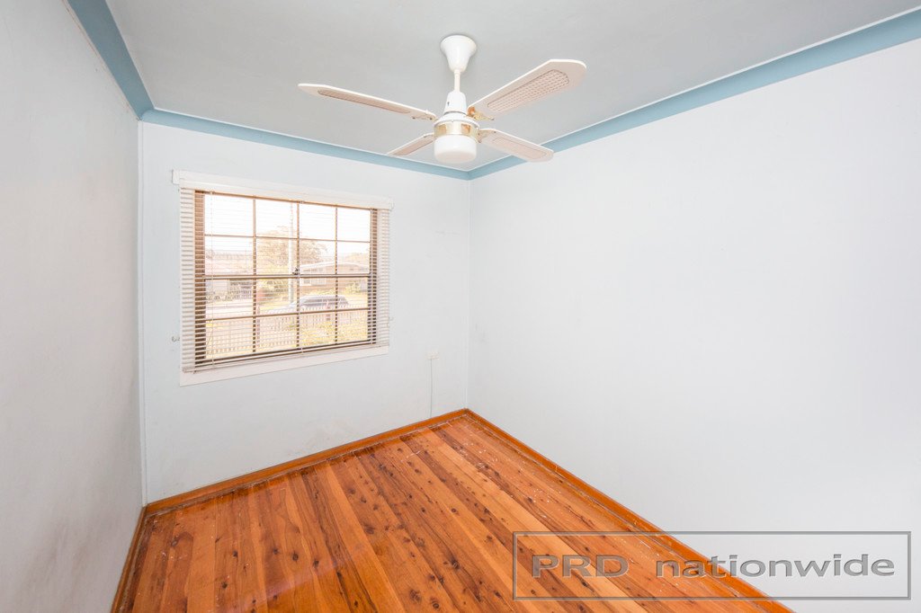 2 Churchill Cres  RUTHERFORD 4