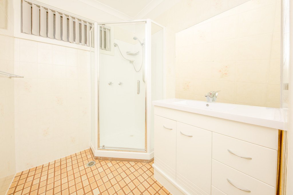 2 Churchill Crescent RUTHERFORD 10