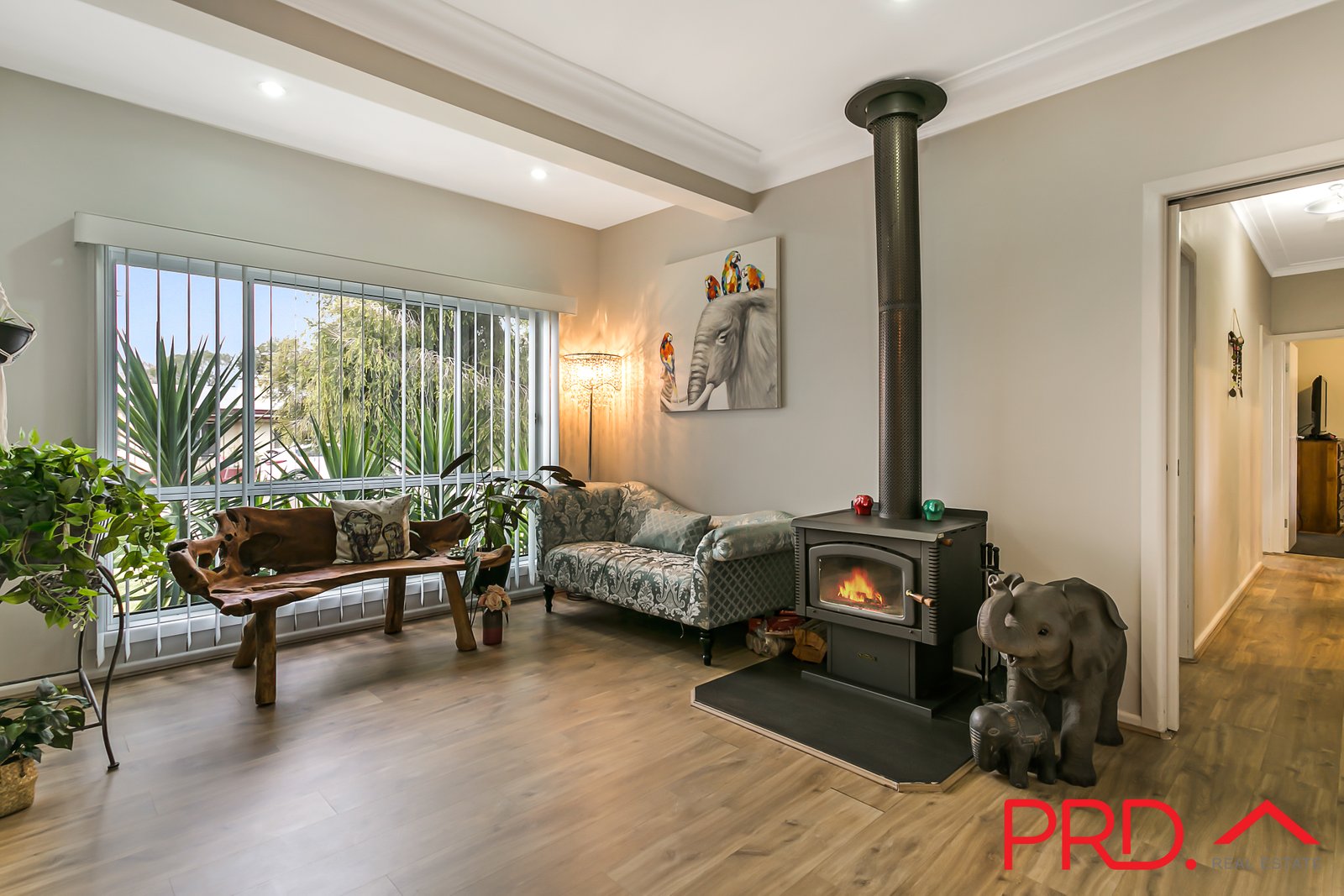 2 Churchill Street TAMWORTH 6