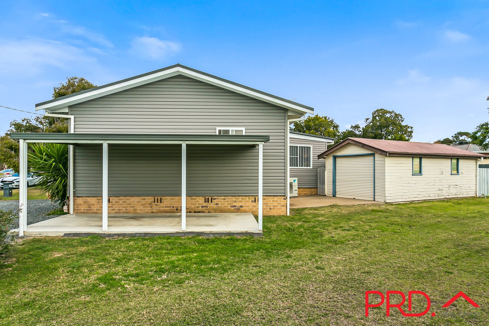 2 Churchill Street TAMWORTH 23