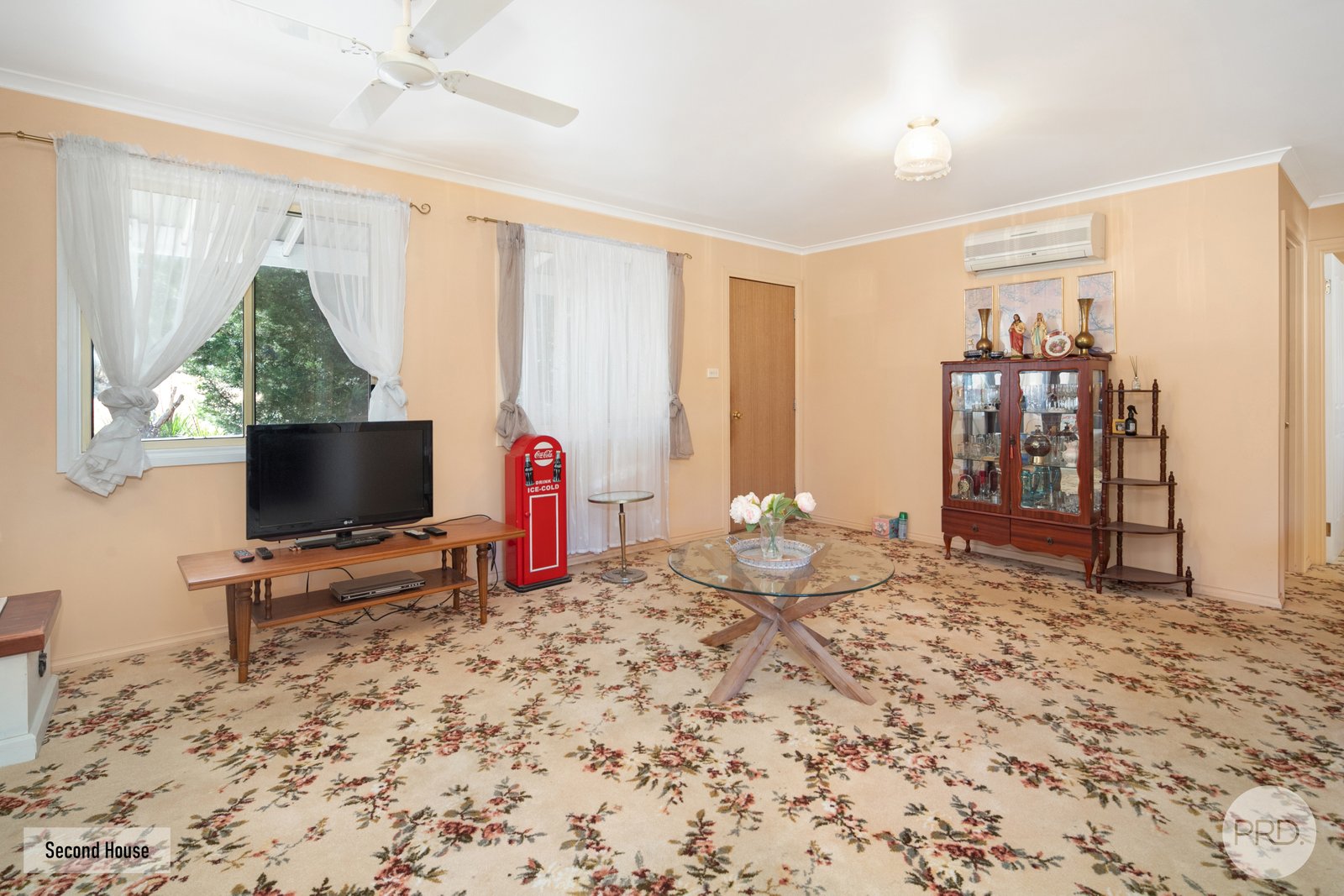 2 Clapperton Street LEXTON 18