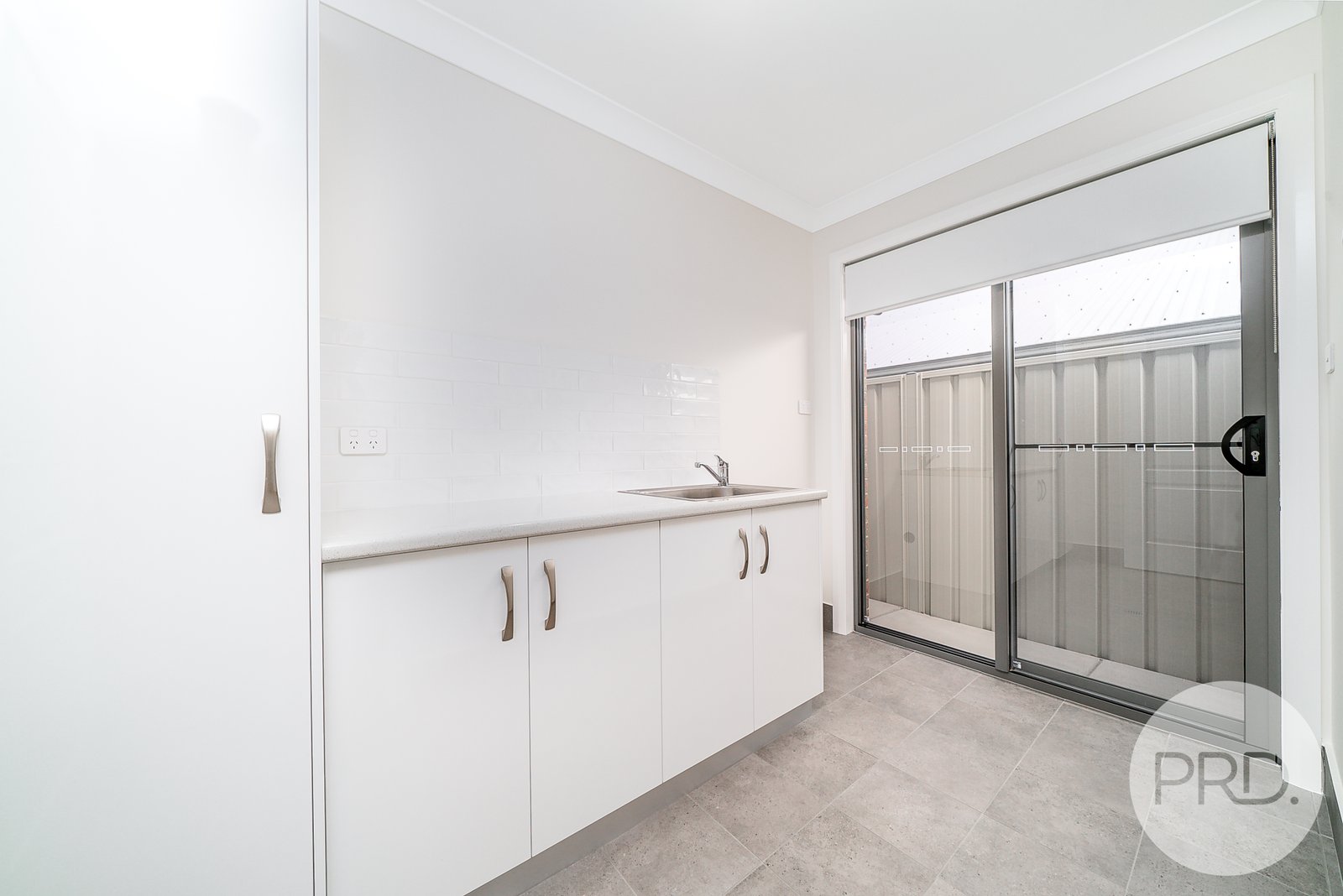 2 Claymore Road ESTELLA 12