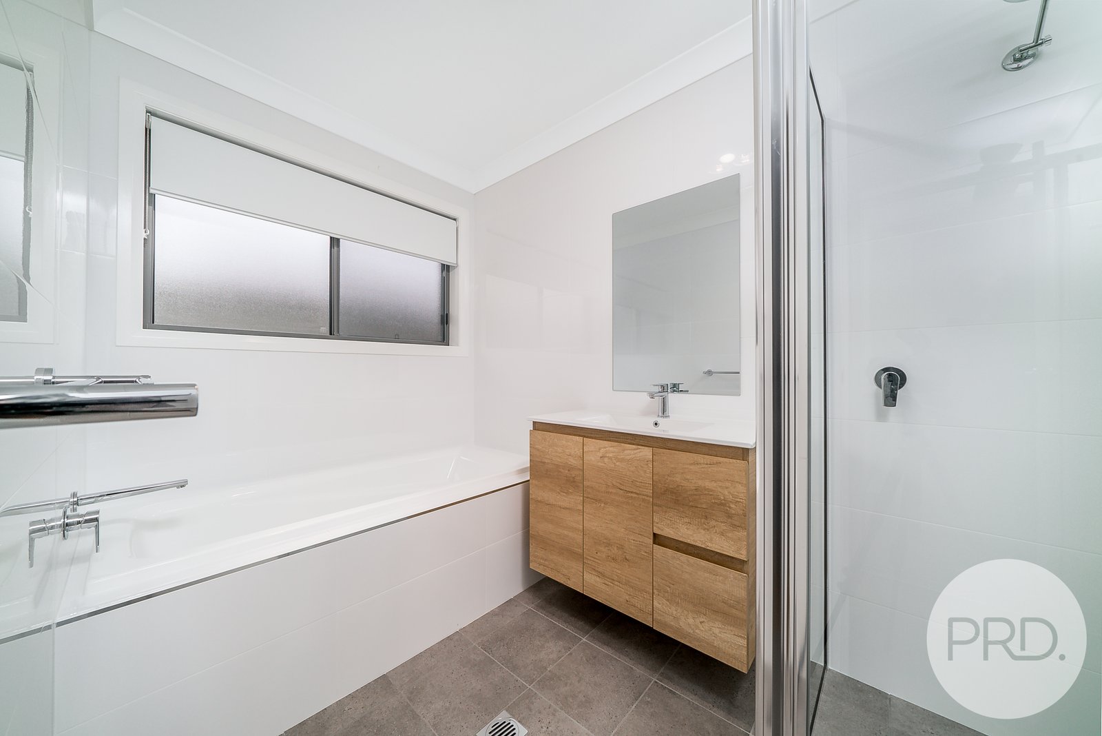 2 Claymore Road ESTELLA 13