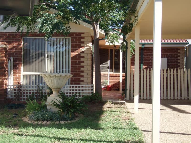 2 Clipper Way ESTELLA 1