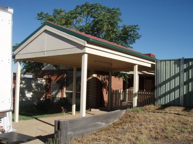 2 Clipper Way ESTELLA 3