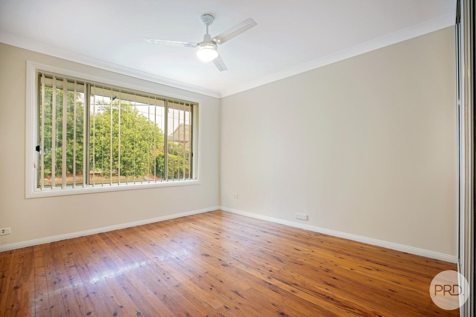 2 Clissold Street CAMBRIDGE PARK 4