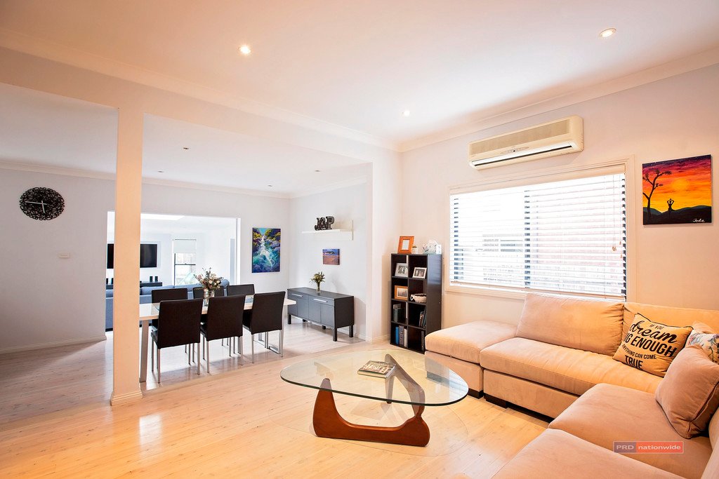 2 Clive Street REVESBY 2