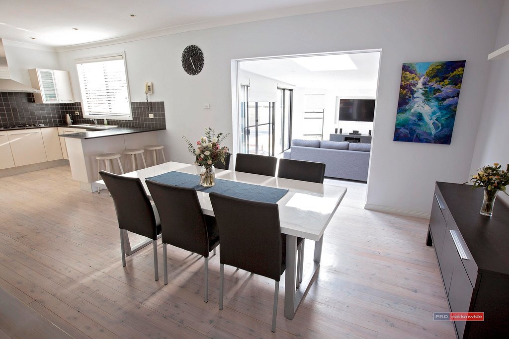 2 Clive Street REVESBY 3