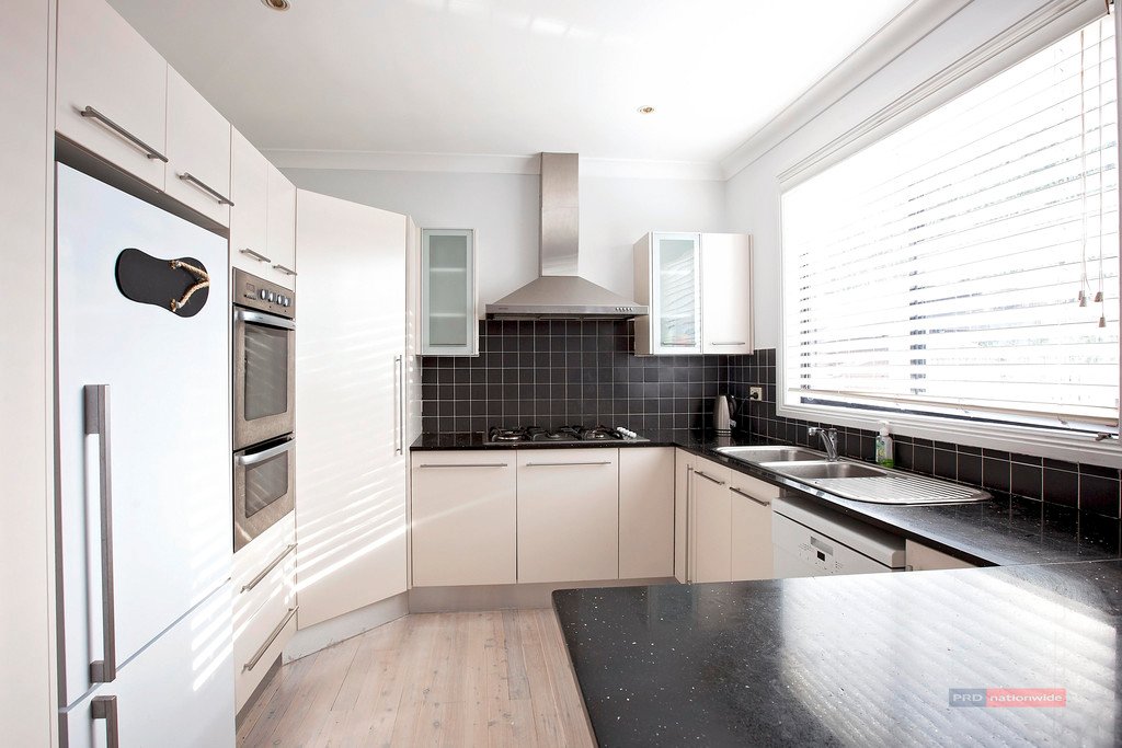 2 Clive Street REVESBY 6