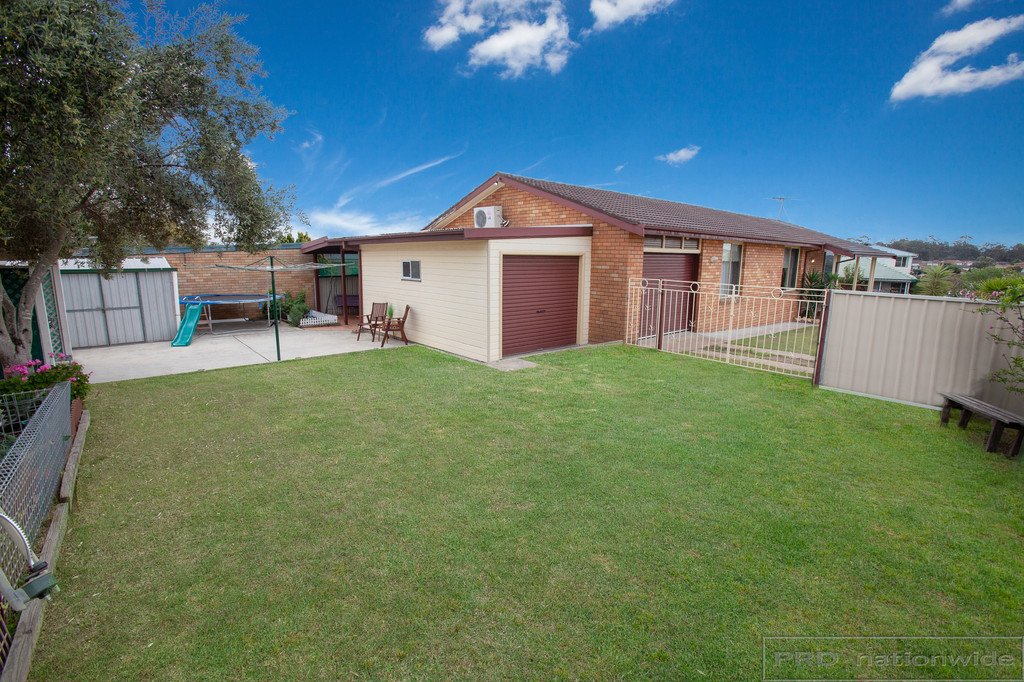 2 Clyde Street RUTHERFORD 18