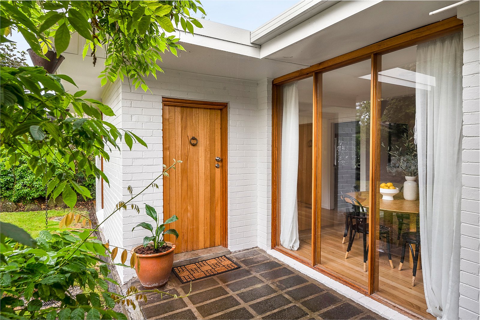2 Coleman Avenue, Kew East VIC 3102