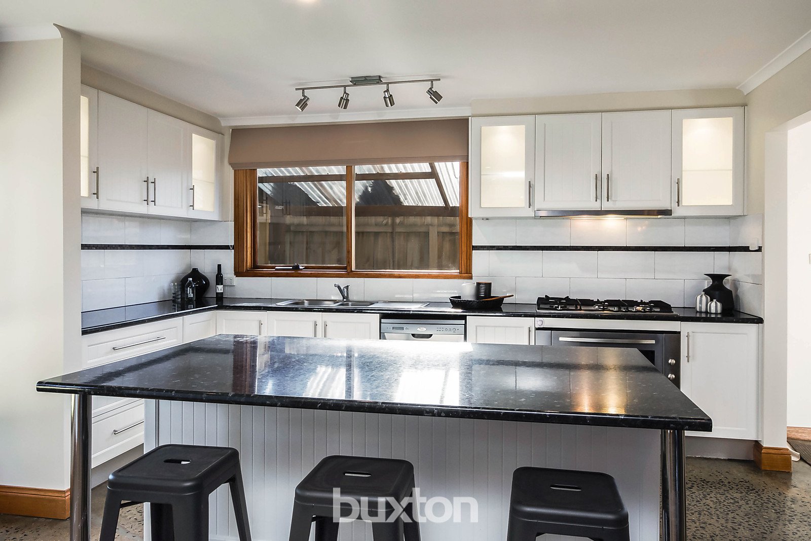 Gallery: 2 Colville Court