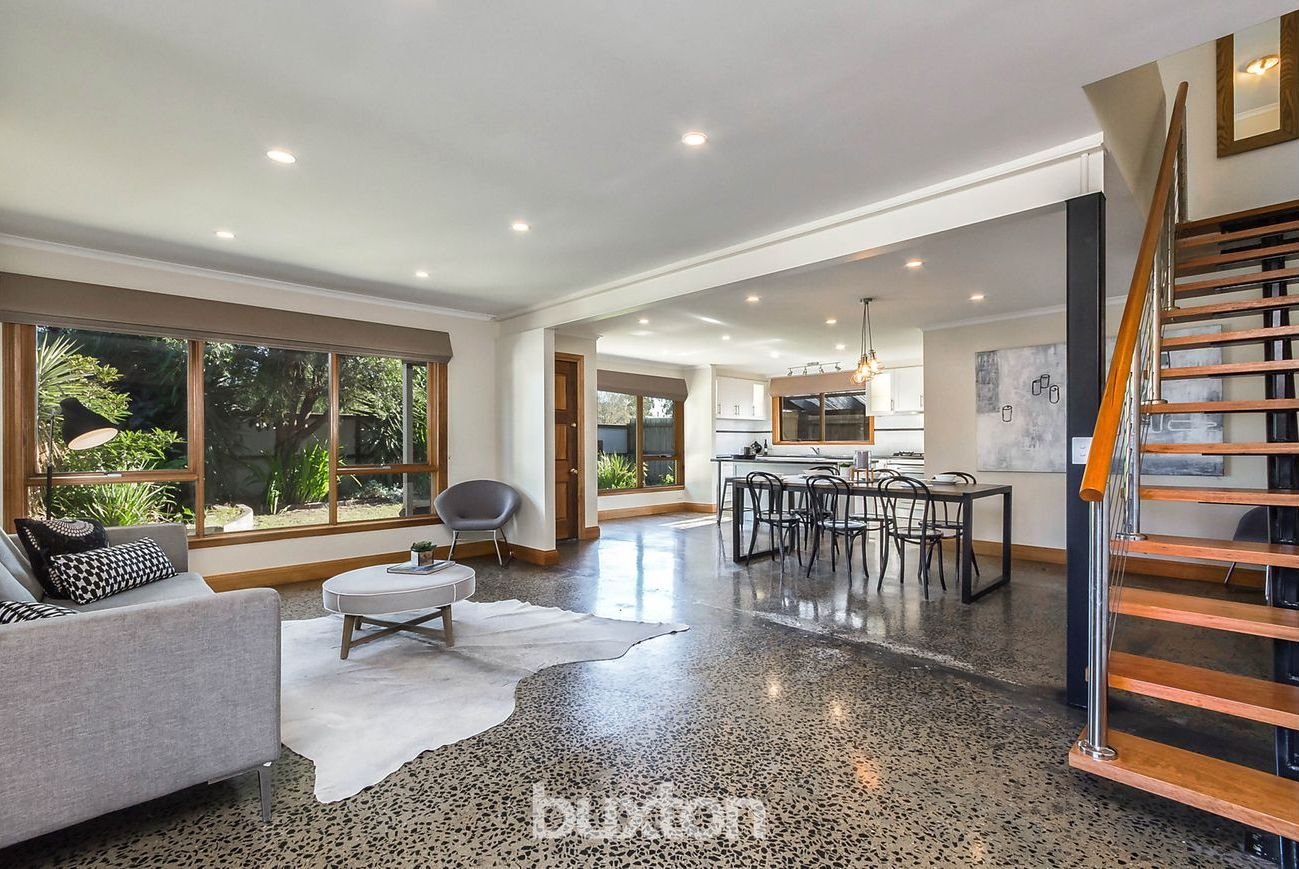 Gallery: 2 Colville Court