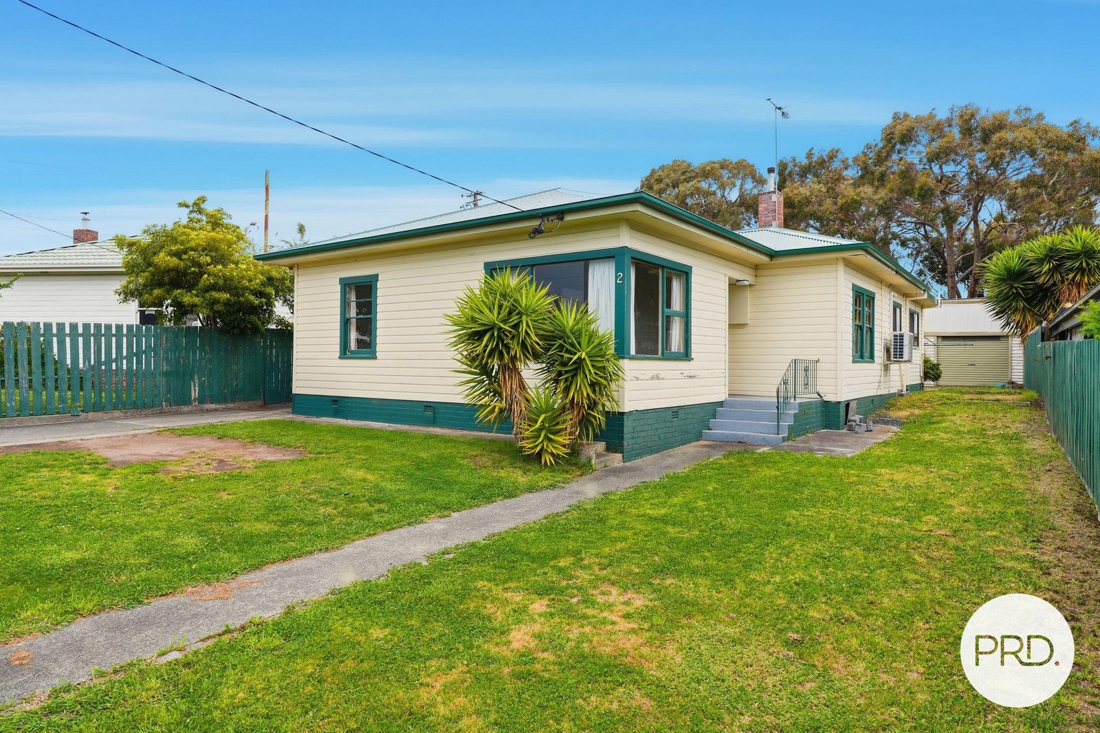 2 Constance Avenue GLENORCHY 1
