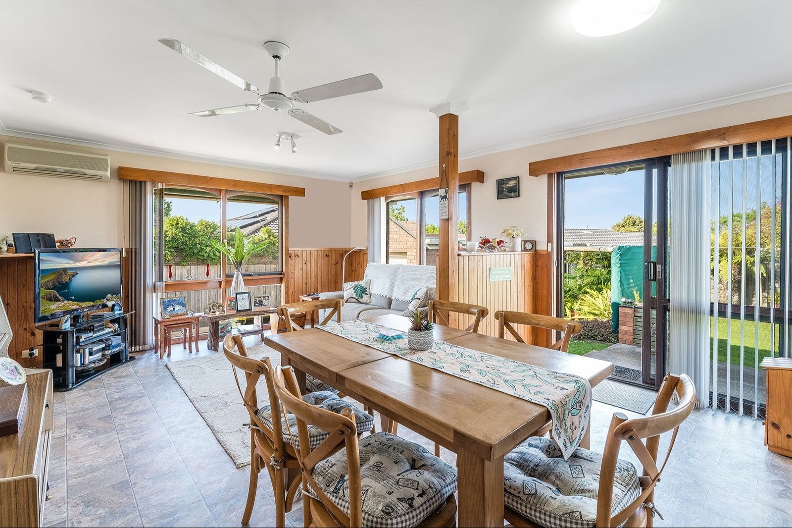 Gallery: 2 Coolalie Court