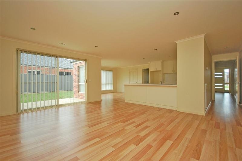 2 Copeworth Court ALFREDTON 4