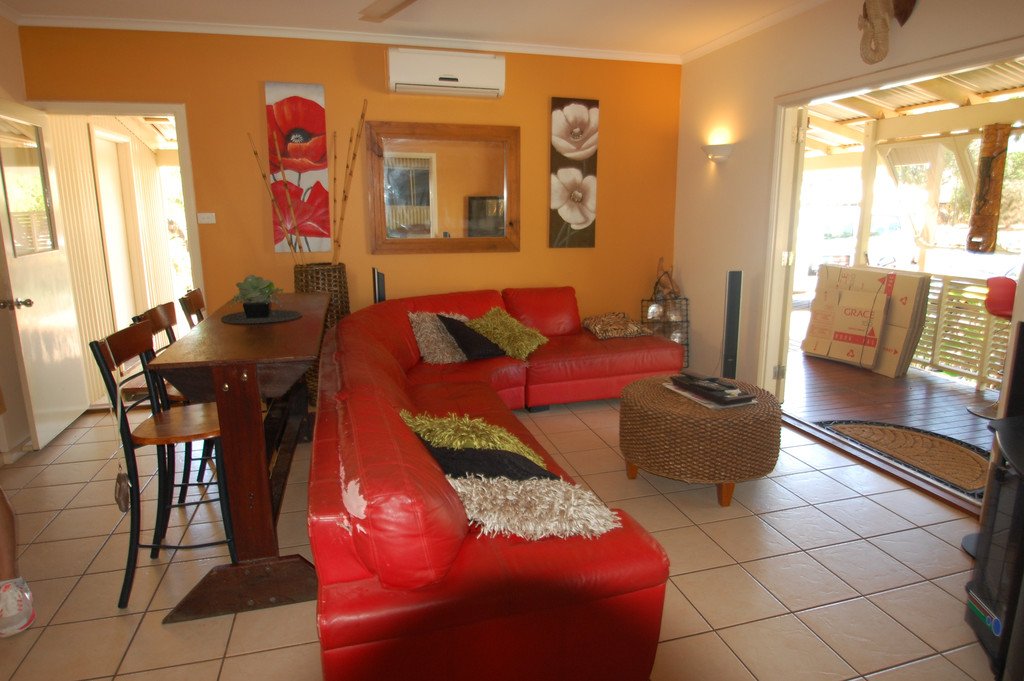 2 Corella Road DJUGUN 5