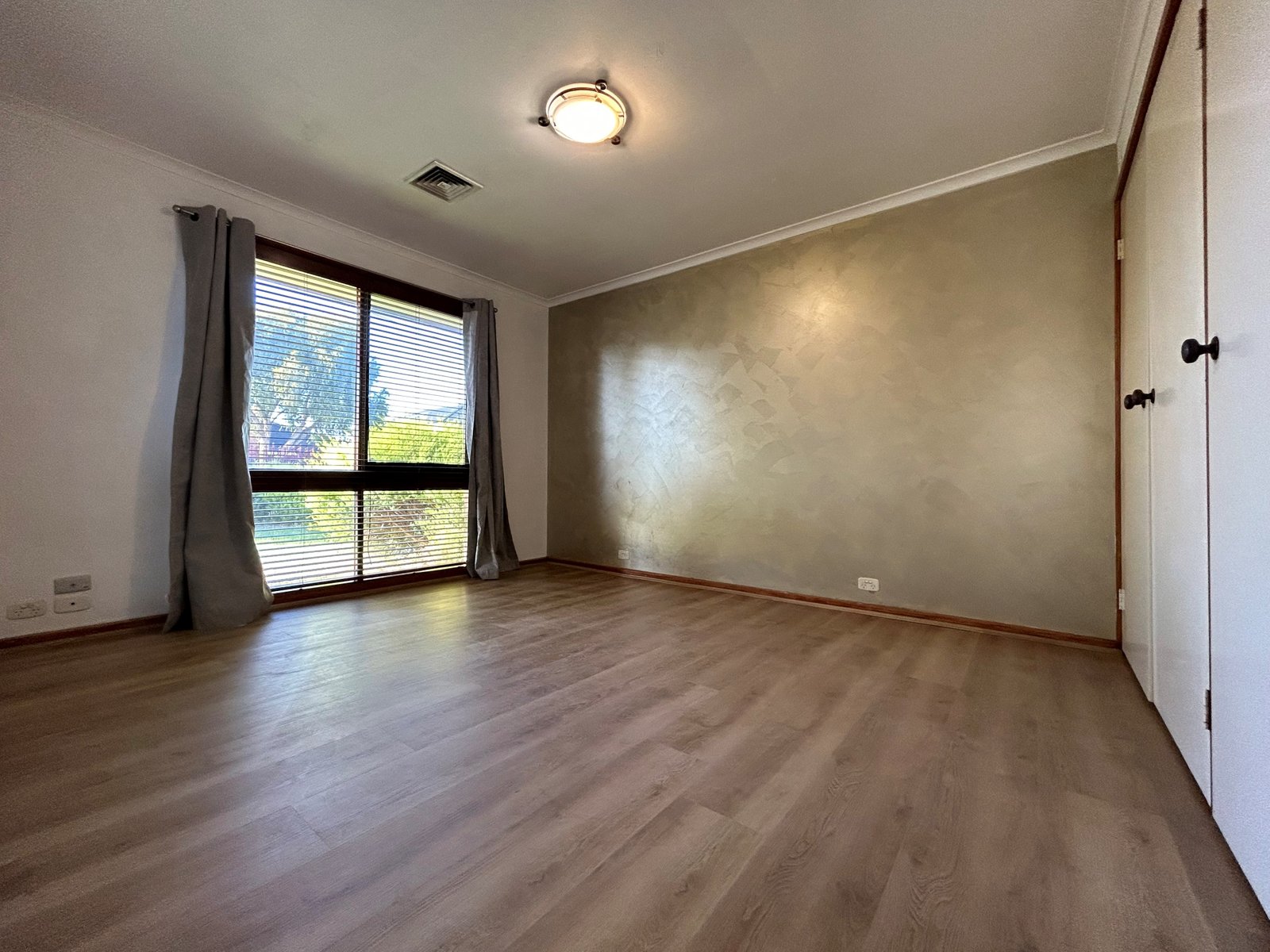 Gallery: 2 Corio Drive