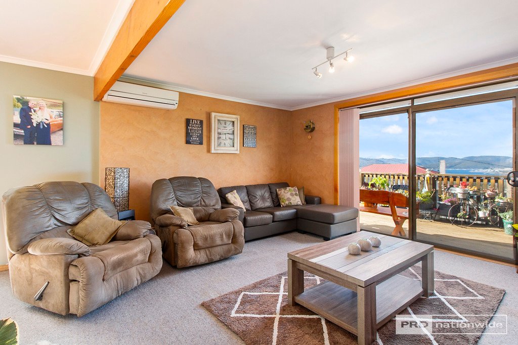 2 Corranga Drive CHIGWELL 6