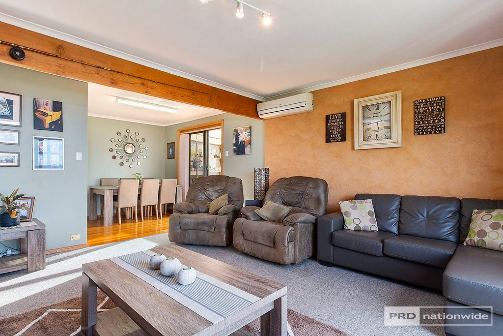 2 Corranga Drive CHIGWELL 7