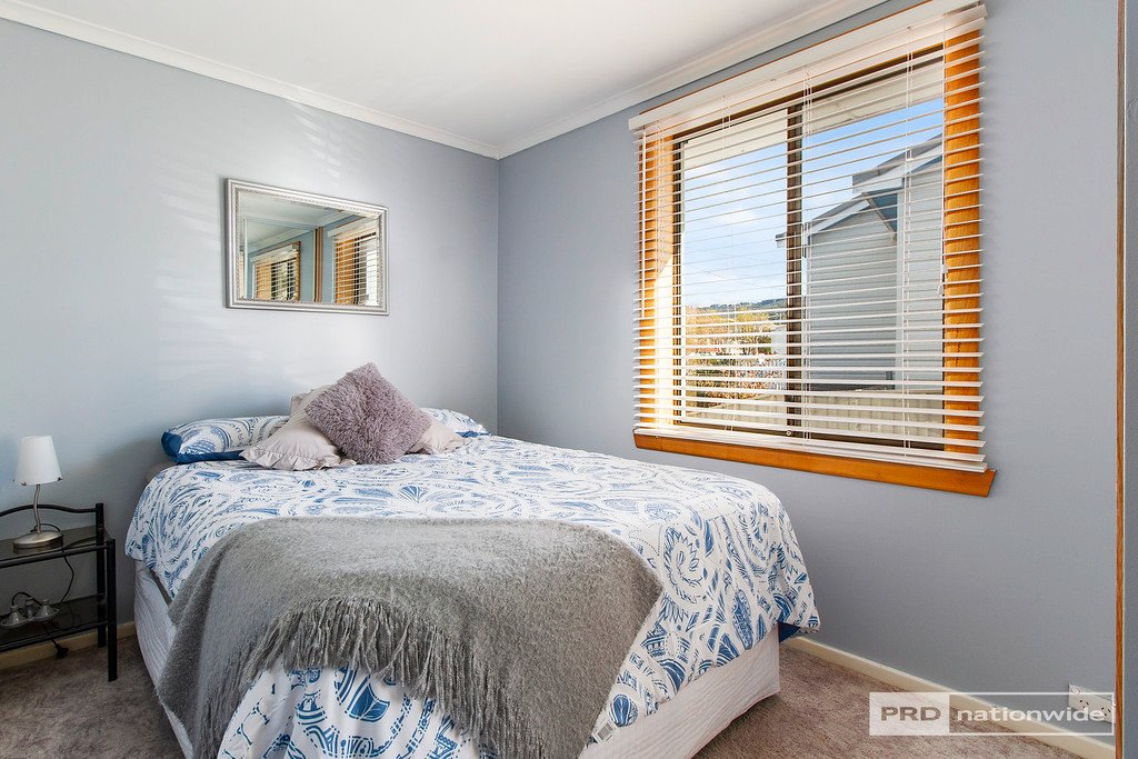 2 Corranga Drive CHIGWELL 14