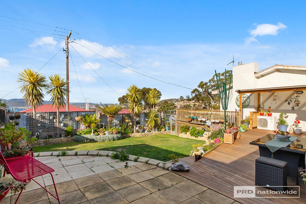 2 Corranga Drive CHIGWELL 21