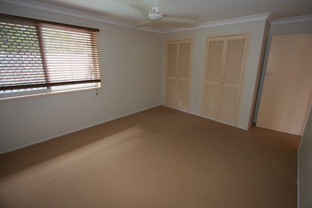 2 Costa Court BROADBEACH WATERS 11