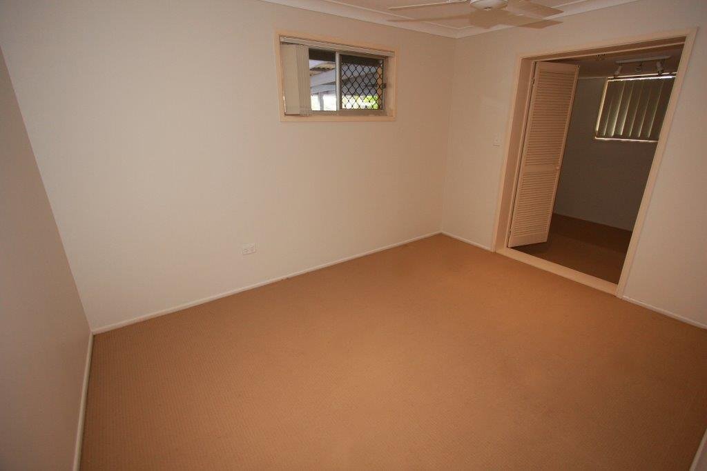 2 Costa Court BROADBEACH WATERS 15