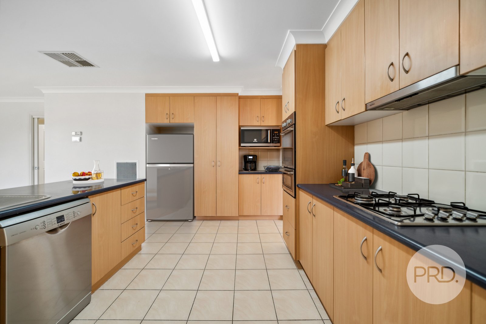 2 Cowan Place LLOYD 5