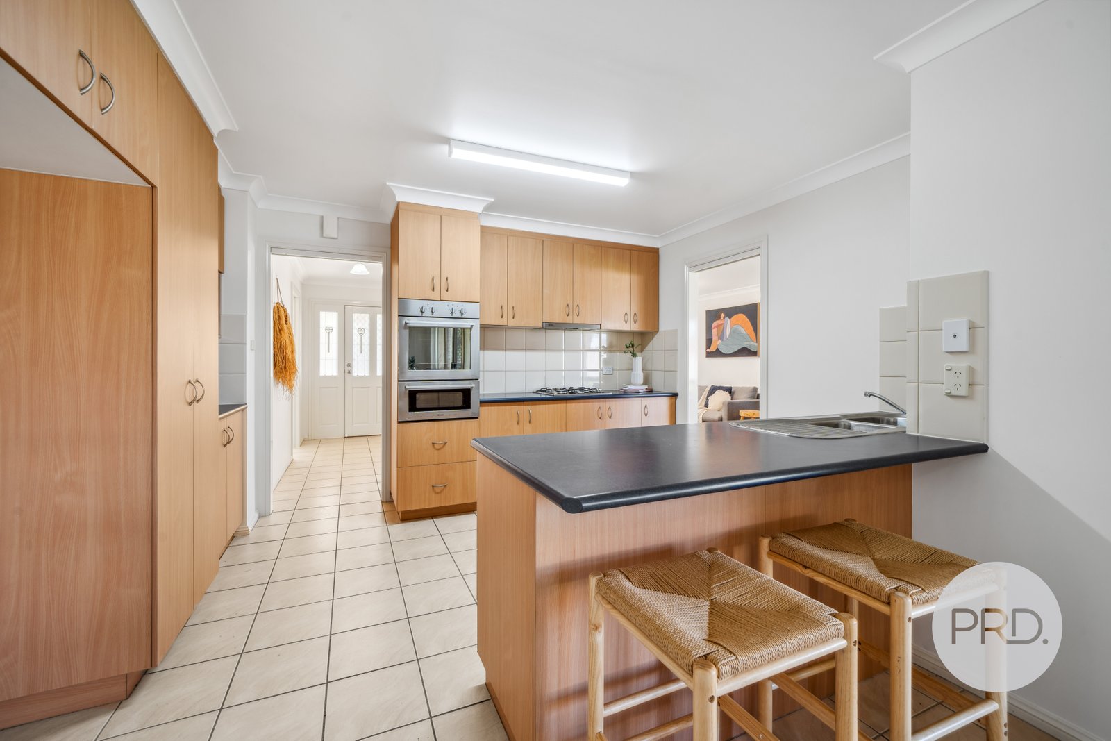 2 Cowan Place LLOYD 6