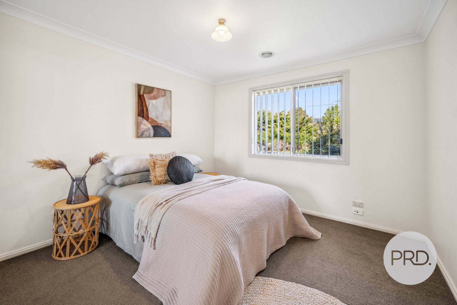 2 Cowan Place LLOYD 10