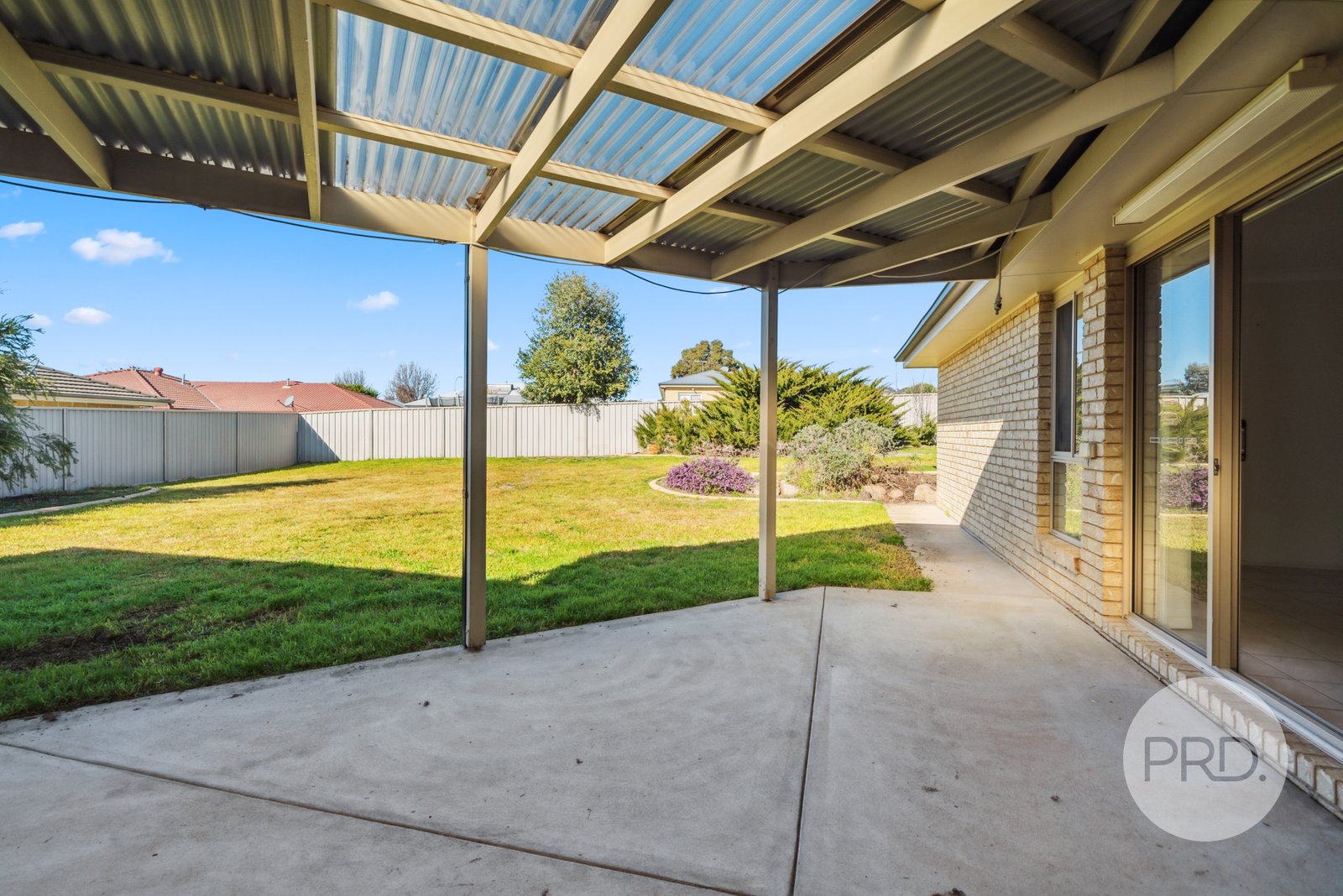 2 Cowan Place LLOYD 14
