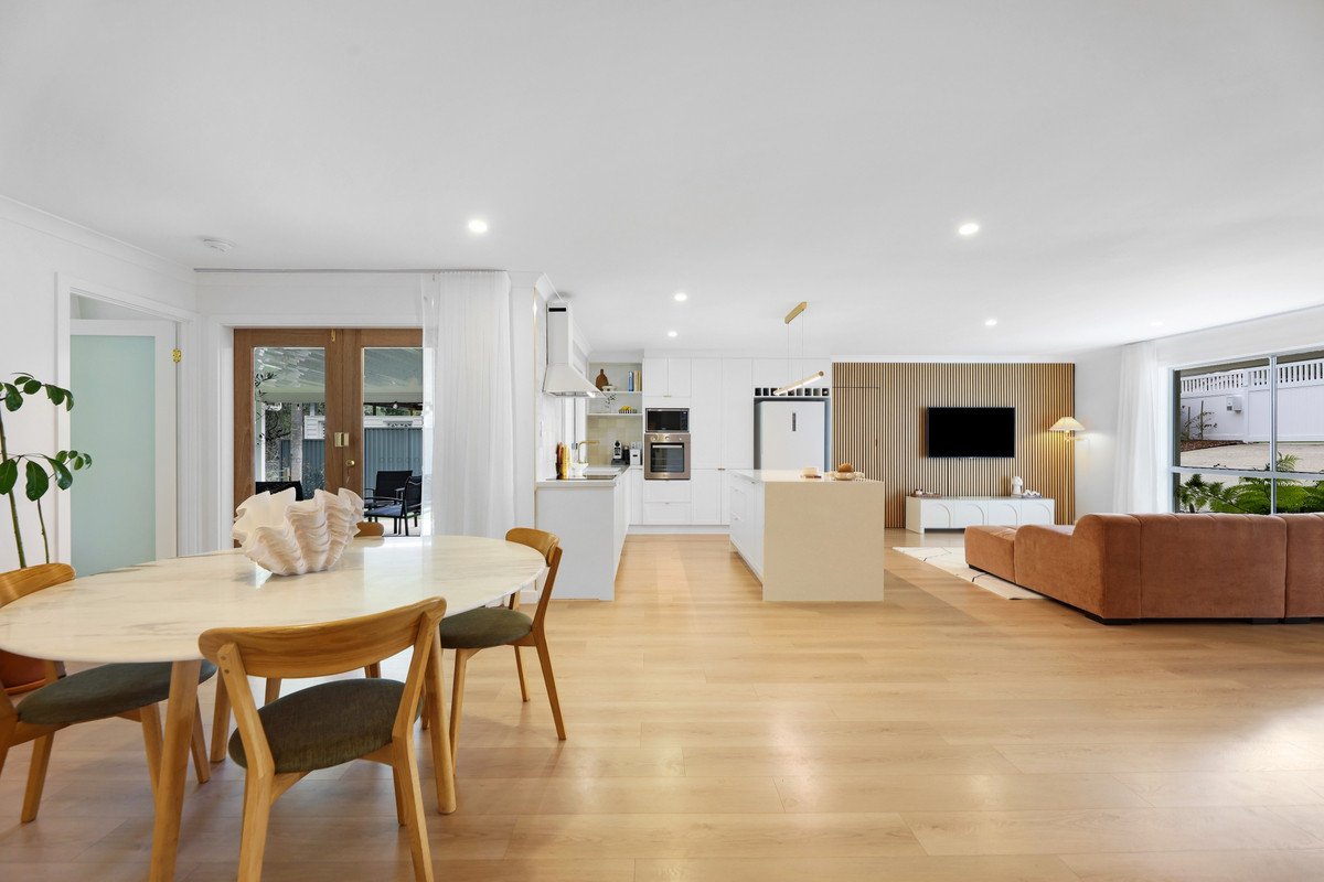 2 Cowell Drive Burleigh Heads 9