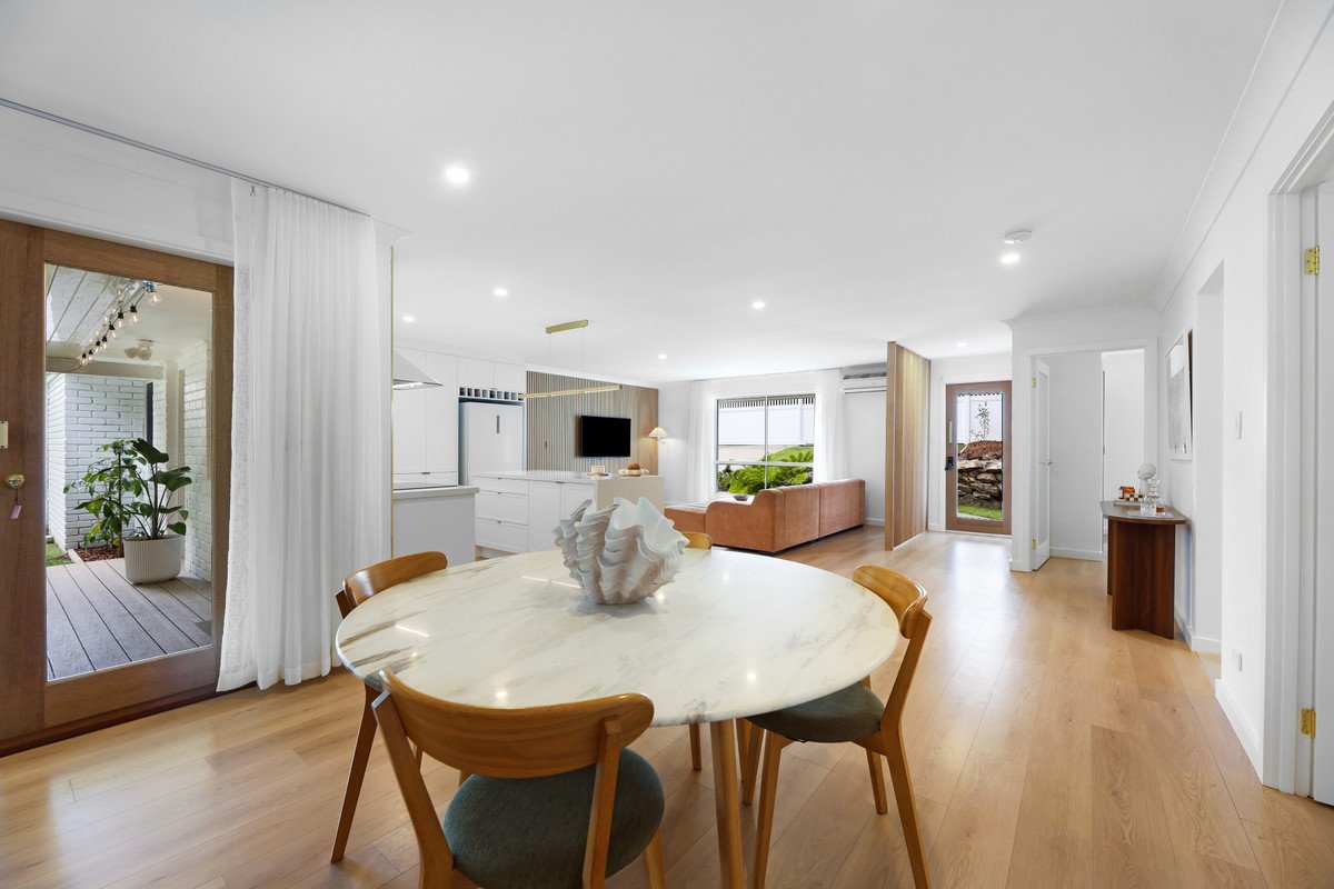 2 Cowell Drive Burleigh Heads 10